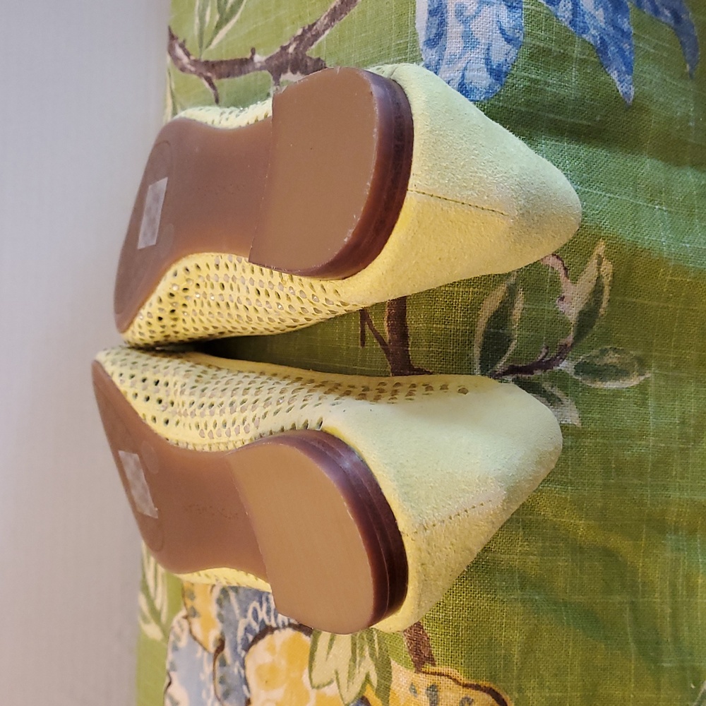 Antonio Melani Yellow Leather Ballet Flats with Rhinestones, Size 10 Medium - Picture 8 of 14